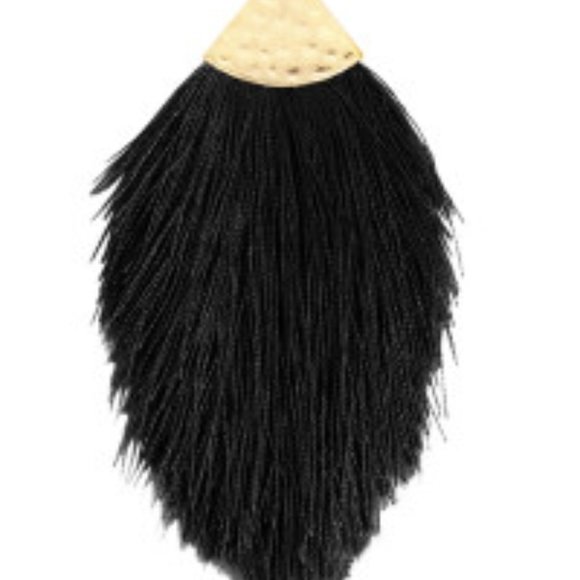 Black Tassel Yellow Gold Chain - Picture 1 of 2